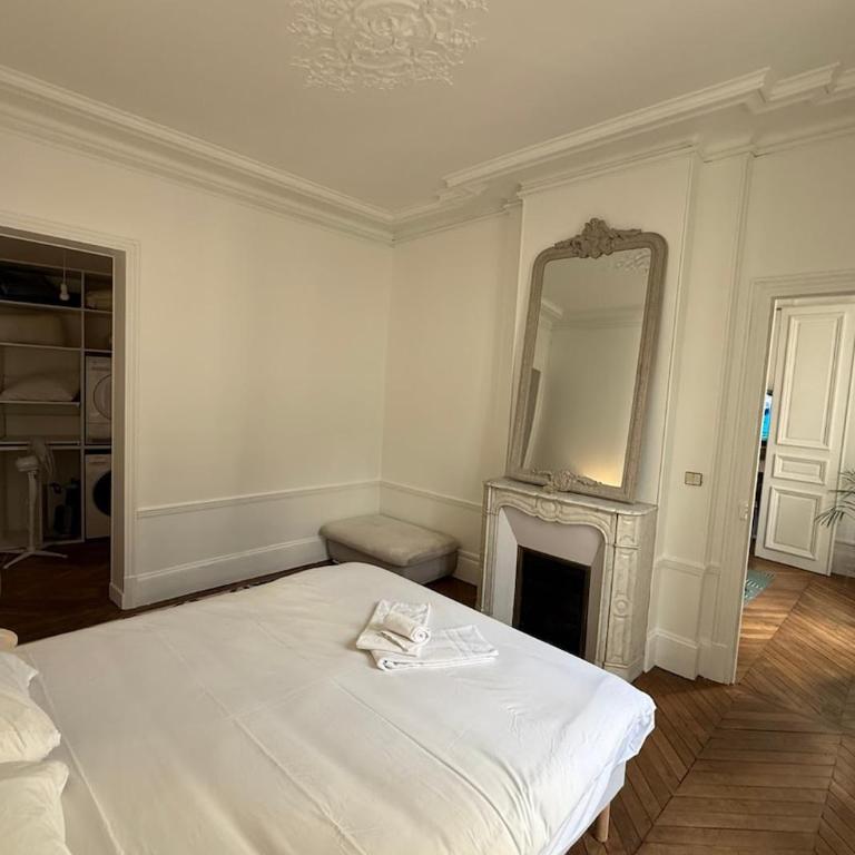 Élégant appartement haussmannien en hypercentre - Appartement 1 Chambre - 22