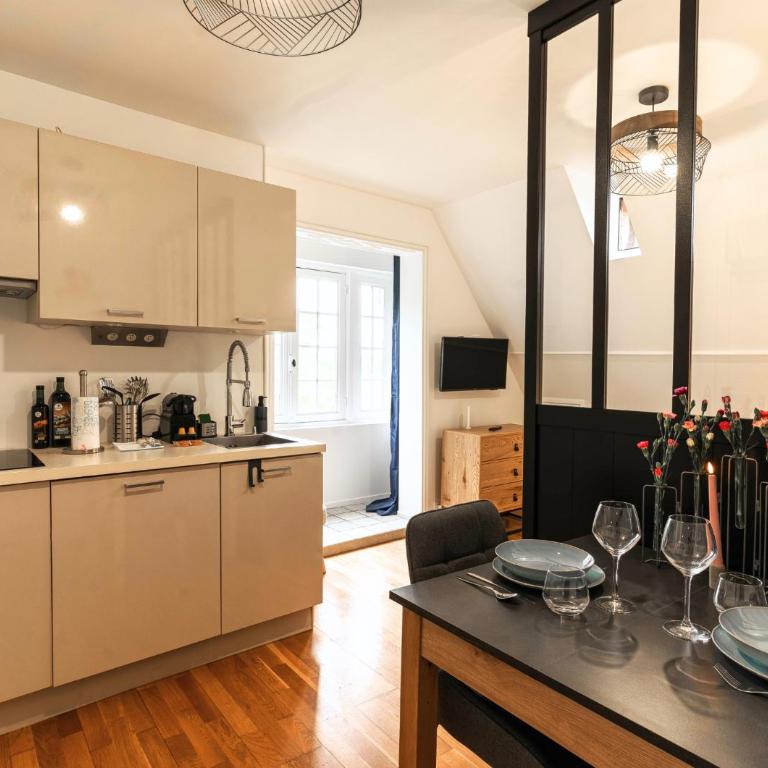 Le Nid de la Tour - Deauville centre - Apartamento - 6