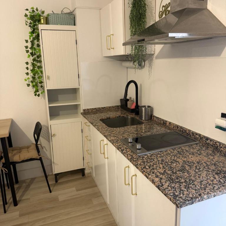 Valdelagrana vistas al mar, piscinas primera linea cadiz - Apartamento de 1 dormitorio - 31