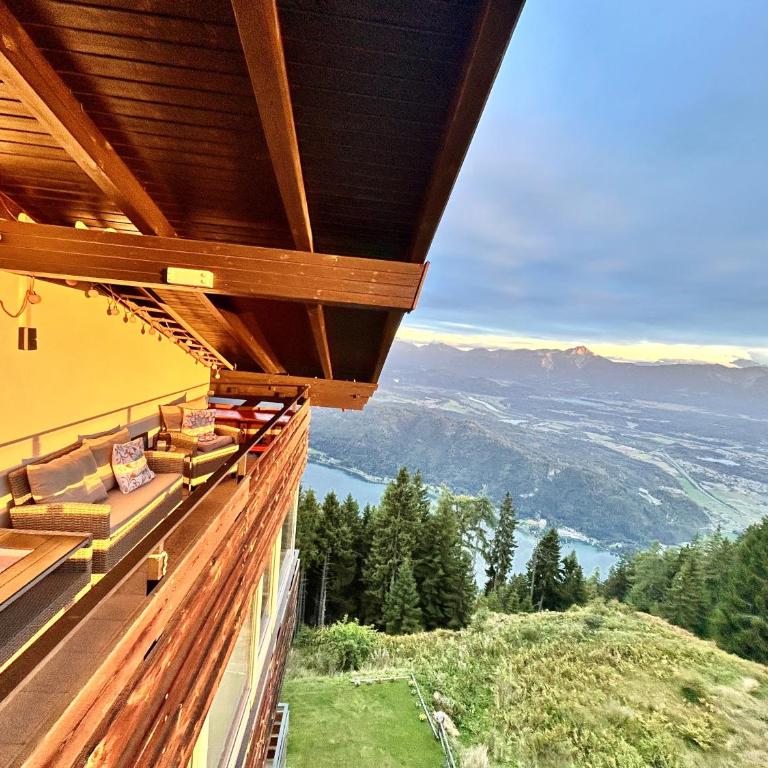 Appartement WOLKE7 byTILLY - Familienfreundliches Alpenzuhause mit Hallenbad, Balkon & Panoramablick hoch oben auf der Gerlitzen - Apartment mit 2 Schlafzimmern und Balkon - 58