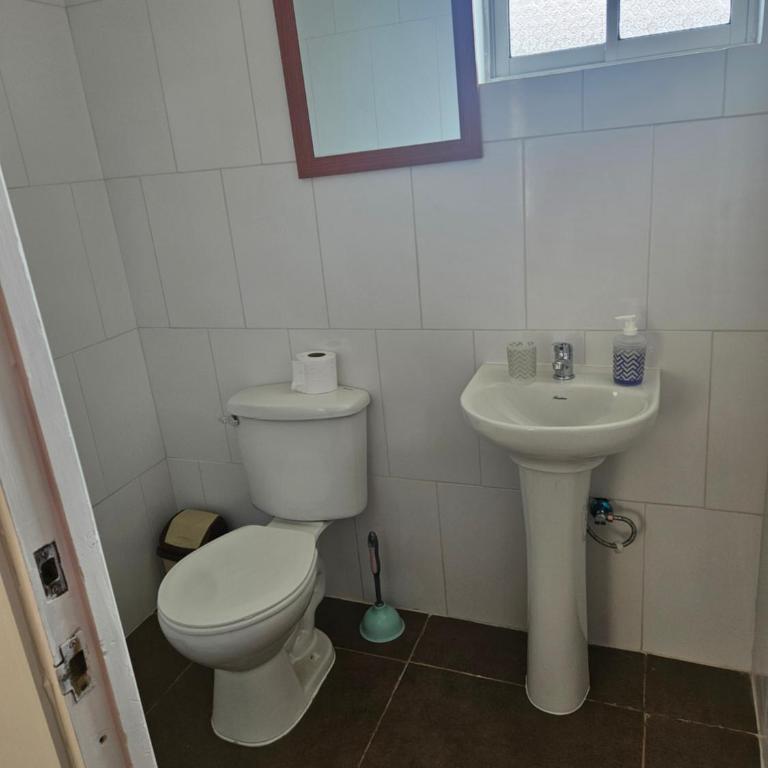 Casa altos del mar - Two-Bedroom House - 9