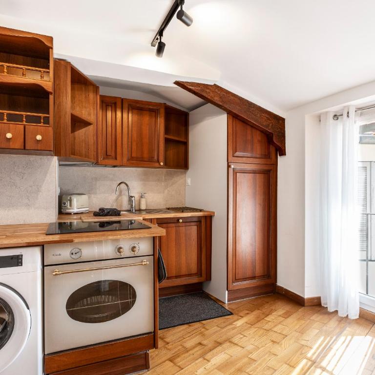 Charming peaceful haven in the Golden Square, air-conditioned - Appartement 2 Chambres - 5