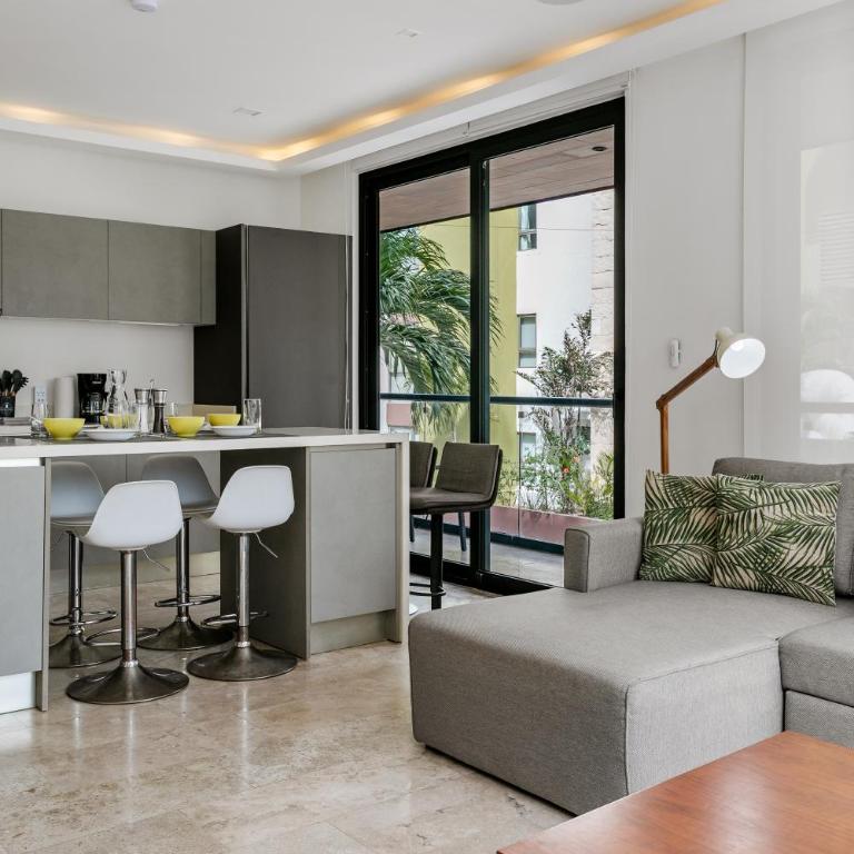 The Shore by Stella - 2BR Rooftop Pool & Gym - 24