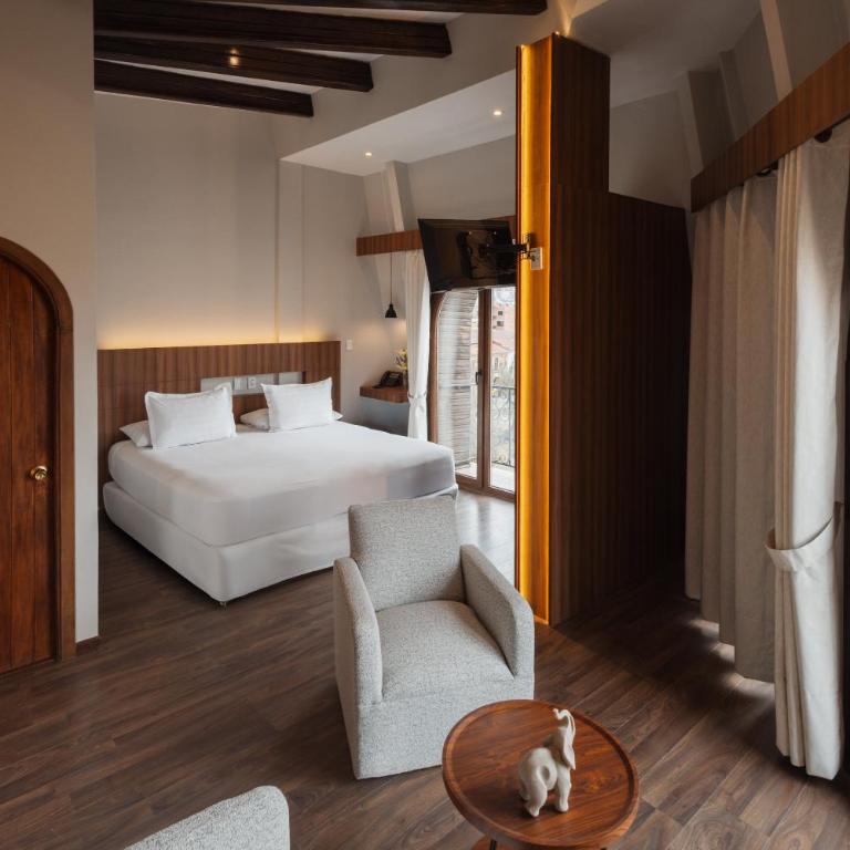 DREAM By Stannum Hotel - King Suite - 5