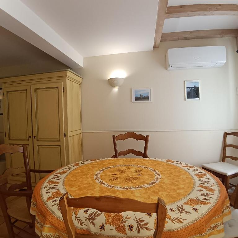 Mas de la Tour Carbonnière - Deluxe Apartment mit 2 Schlafzimmern - 6
