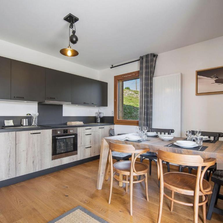Chaleureux T3 6 personnes avec terrasse, garage et linge inclus - Appartement 2 Chambres - 6