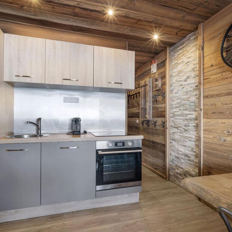 Appartement 6 pers avec balcon, animaux admis, proche pistes à Val Thorens - FR-1-640-80 - Appartamento - 4