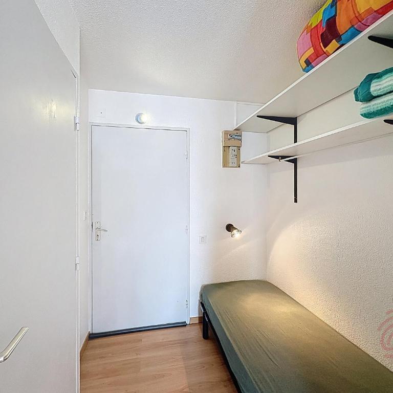 Studio lumineux proche centre-ville de Lamalou, Wifi, balcon - Studio - 6