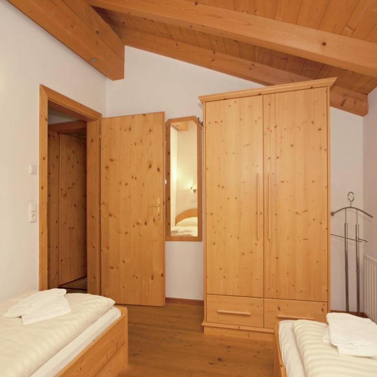 Chalet for 10 people with access to the swimming pool - Ferienhaus - 17