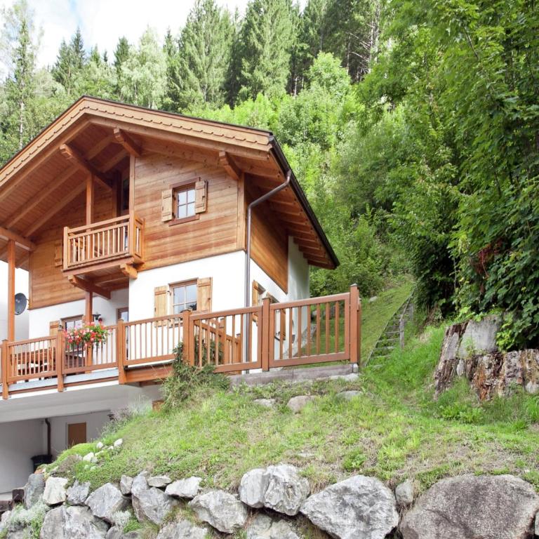Chalet for 10 people with access to the swimming pool - Ferienhaus - 2