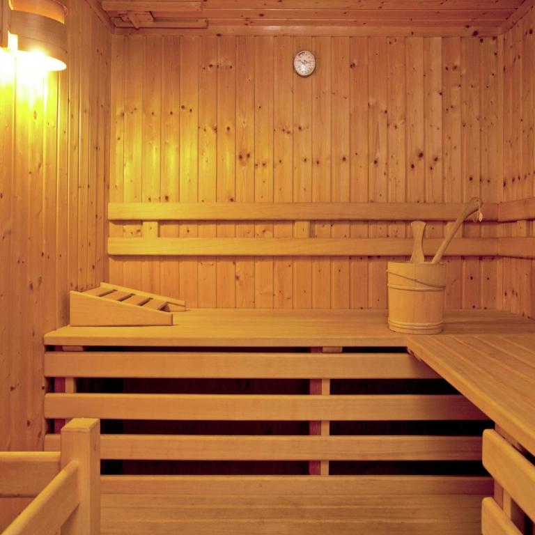 Chalet for 10 people with access to the swimming pool - Ferienhaus - 27