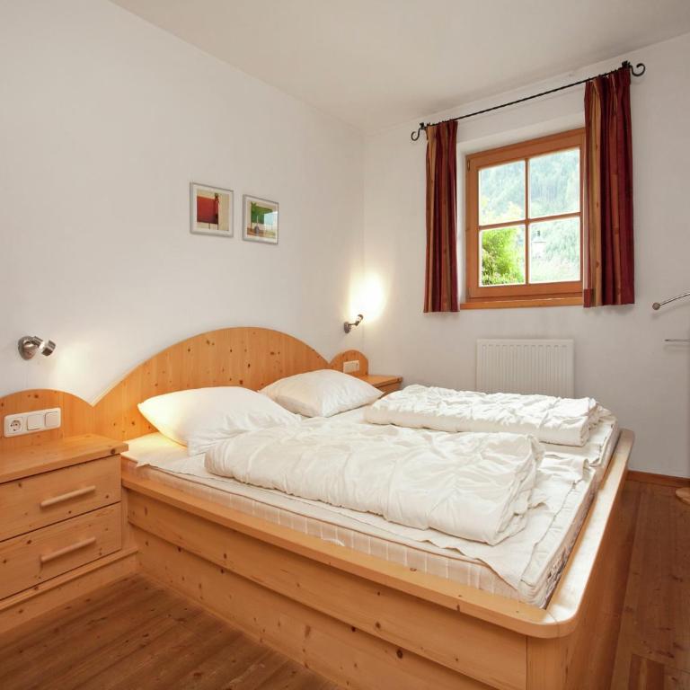Chalet for 10 people with access to the swimming pool - Ferienhaus - 19