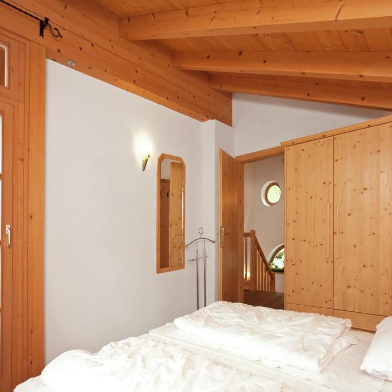 Chalet for 10 people with access to the swimming pool - Ferienhaus - 15