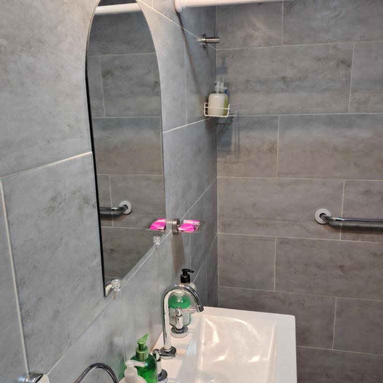 Asturiano 6 Miramar - One-Bedroom Apartment - 9