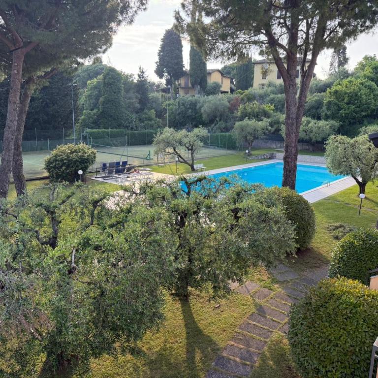 Lake View Residence Castello - Appartamento con 2 Camere da Letto - 7