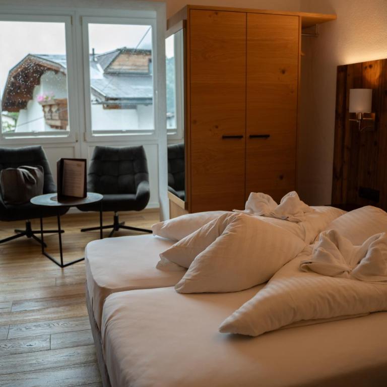 Alpenhotel Regina - Doppel- oder Zweibettzimmer - Hauptgebäude - 1