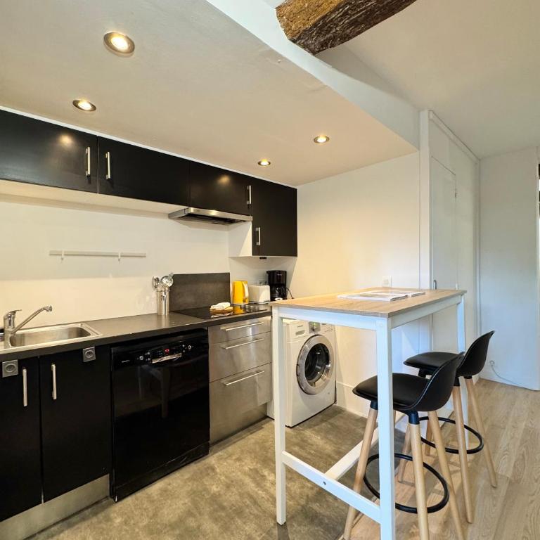 Le Saint Georges avec terrasse, Hyper centre ville - Apartment mit 1 Schlafzimmer - 4