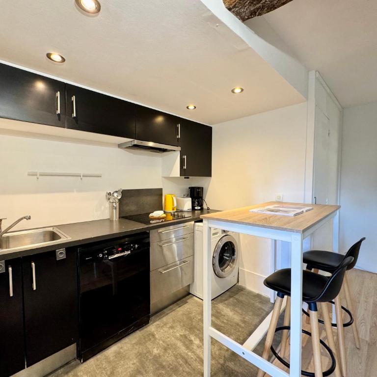 Le Saint Georges avec terrasse, Hyper centre ville - Apartment mit 1 Schlafzimmer - 11