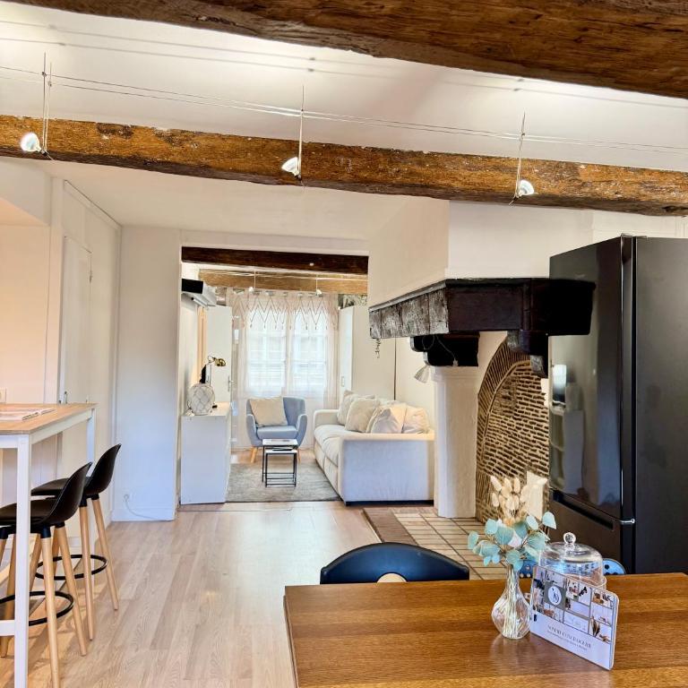 Le Saint Georges avec terrasse, Hyper centre ville - Apartment mit 1 Schlafzimmer - 30