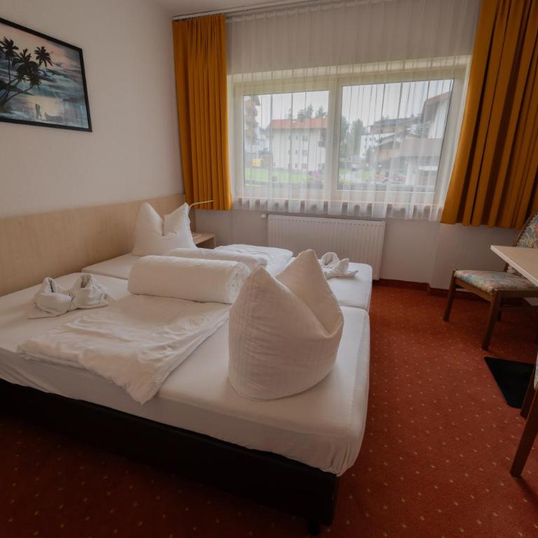 Alpenpension Regina - Apartment mit Blick auf die Berge - 10