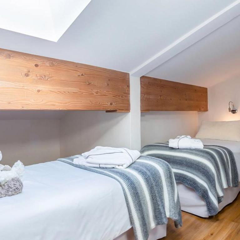 Résidence les Armaillis avec SPA - 4 étoiles - 10 personnes - ASAI210-12-1 - Appartement 4 Chambres avec Balcon - 2