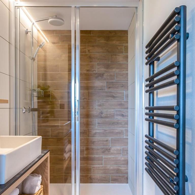 Résidence les Armaillis avec SPA - 4 étoiles - 8 personnes - ASAI210-9-2 - Appartement 3 Chambres avec Vue sur la Montagne - 6
