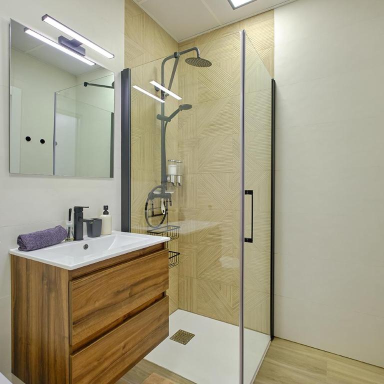 Pablo Pistachio Apartment - Apartamento de 3 dormitorios con balcón - 23