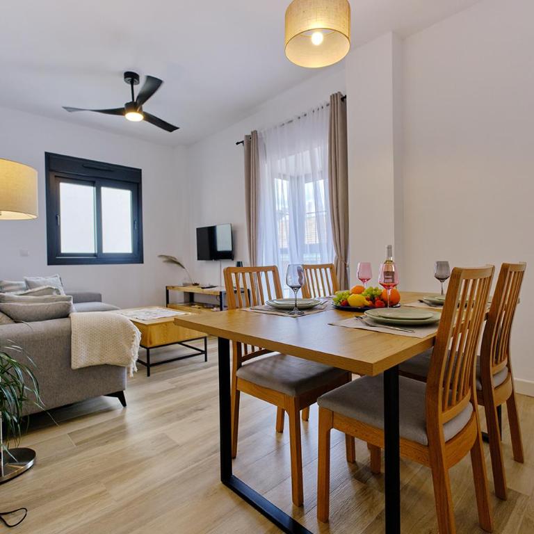 Pablo Pistachio Apartment - Apartamento de 3 dormitorios con balcón - 1