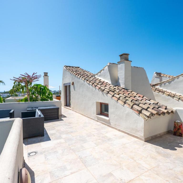 Villa Serena Marbella - Luxury villa with pool & sea views - Casa de 3 dormitorios - 52