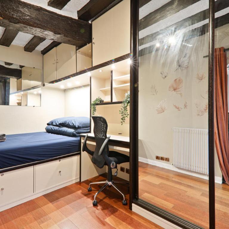 Notre Dame de Paris Luxurious 1BR-4P with NetFlix - One-Bedroom Apartment - 7