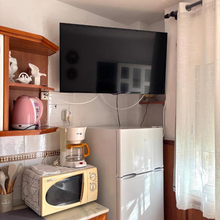 Casa rústica y luminosa - One-Bedroom House - 11