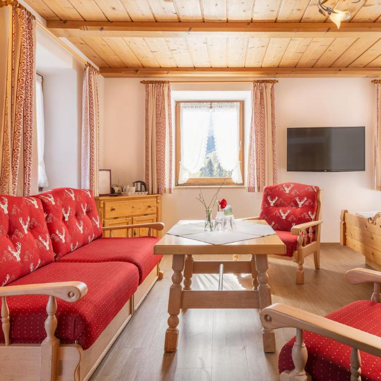 Steinberger Hof inkl. Chiemgaukarte - Deluxe Doppelzimmer mit Balkon - 7