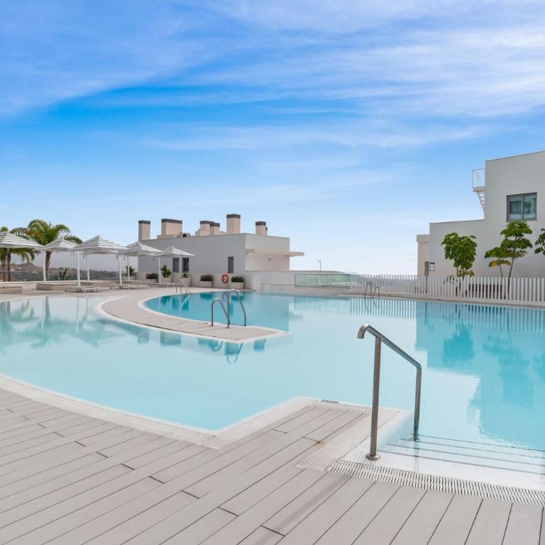 Hermanos - Apartamento de 2 dormitorios con terraza - 32