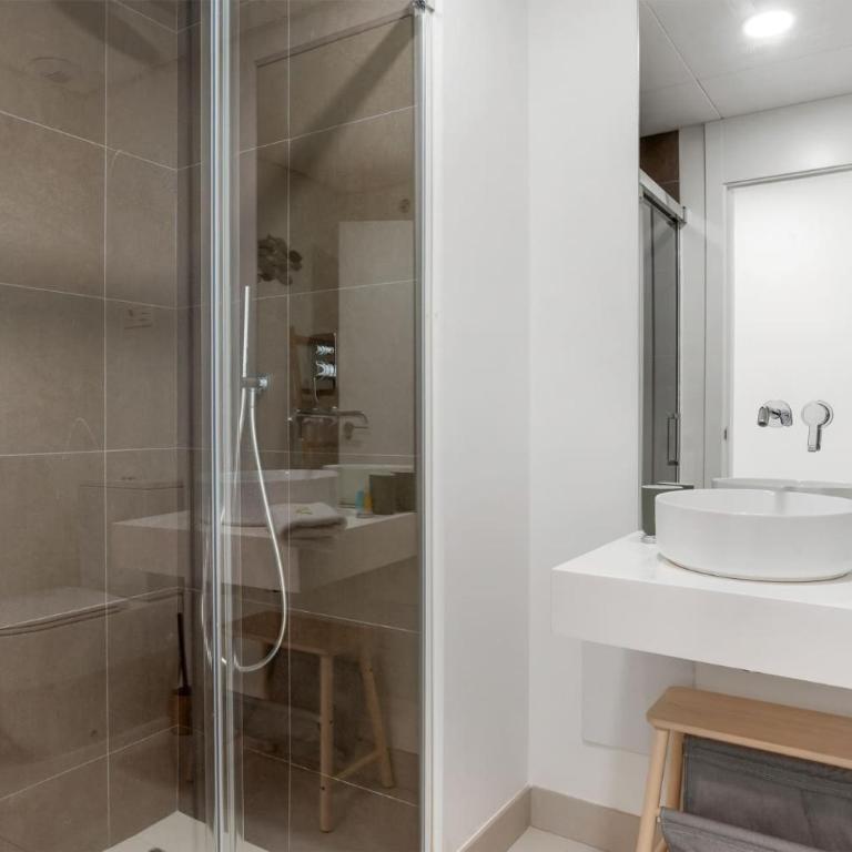 Hermanos - Apartamento de 2 dormitorios con terraza - 22