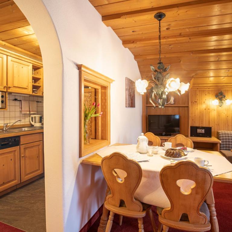 Steinberger Hof inkl. Chiemgaukarte - Apartment mit 2 Schlafzimmern und Bergblick - 8