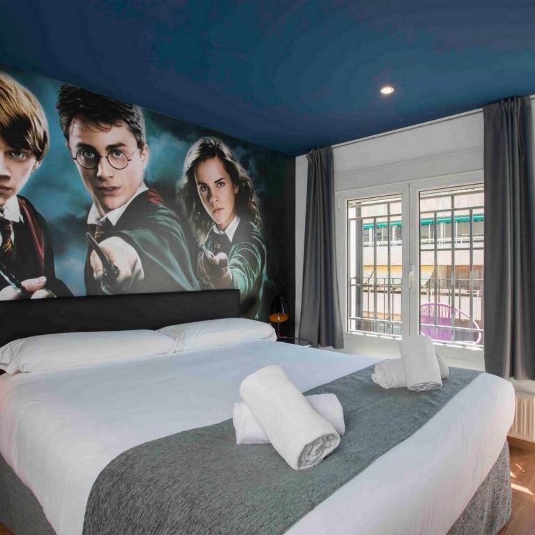 Casual del Cine Valencia by Casual Hoteles - Family Room with Terrace - 7