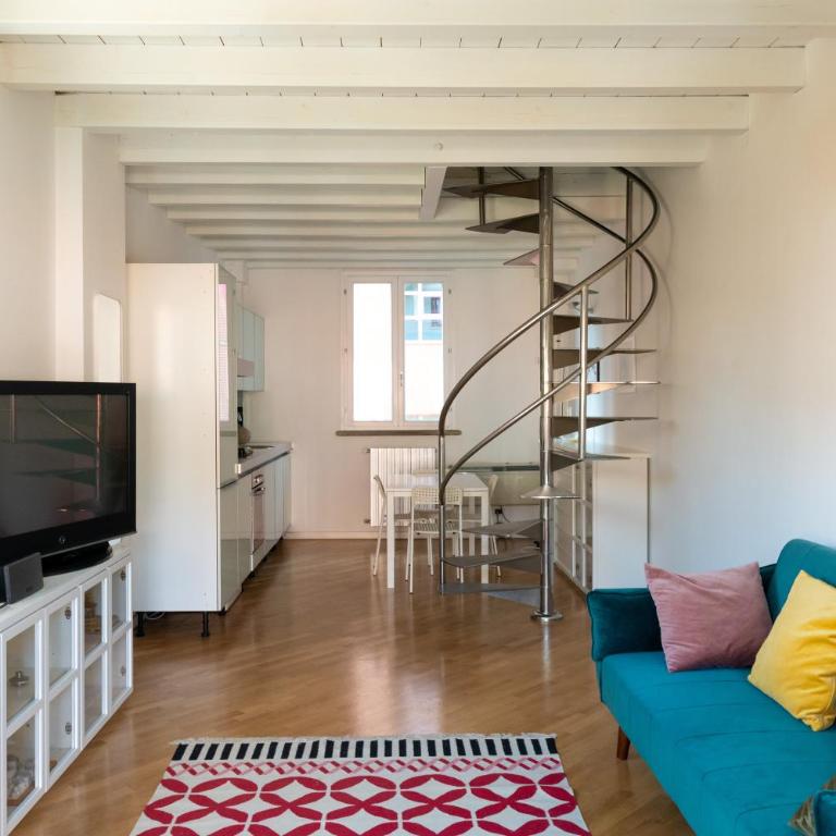 Bellissimo Bilocale su due piani - Mirable PM - Appartamento con 1 Camera da Letto - 1