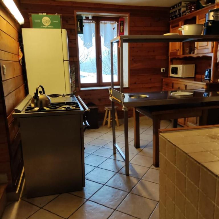 La Ferme de la Tour - Chalet - 5