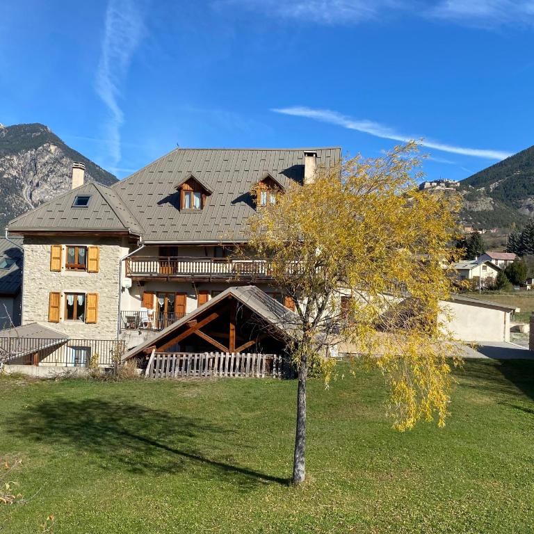 La Ferme de la Tour - Chalet - 9