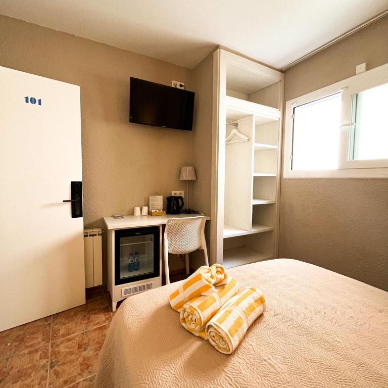 La Fonda - Habitación Doble con baño privado - 11