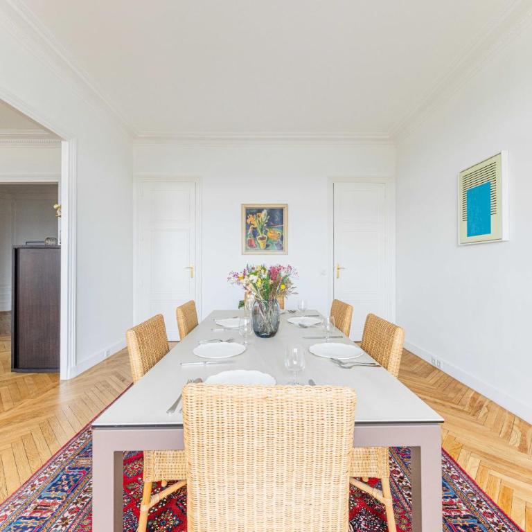 Exceptional apartment - 3BR-7P- Auteuil - Apartamento - 45