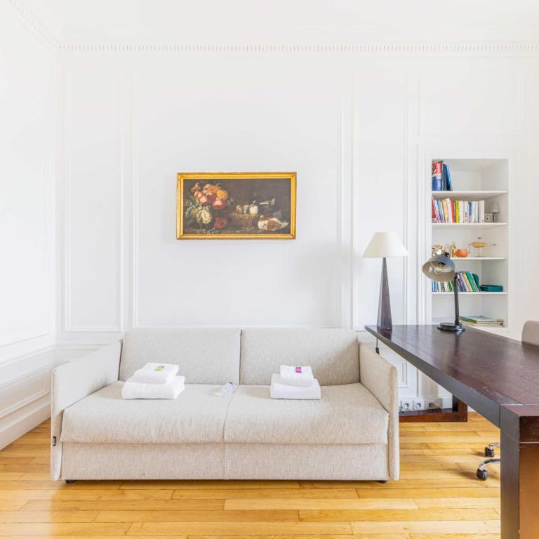 Exceptional apartment - 3BR-7P- Auteuil - Apartamento - 44