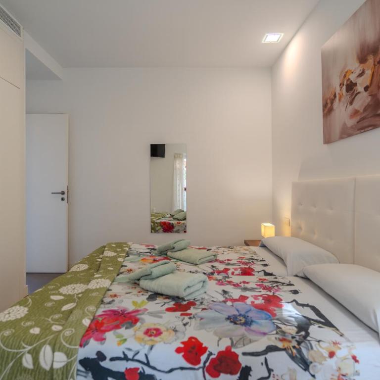 Villa Playa del Duque, Costa Adeje by Paramount Holidays - Villa - 76