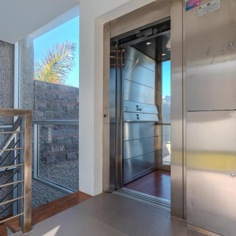 Villa Playa del Duque, Costa Adeje by Paramount Holidays - Villa - 72