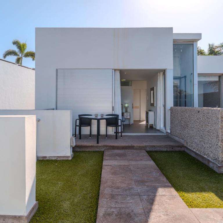 Villa Playa del Duque, Costa Adeje by Paramount Holidays - Villa - 38