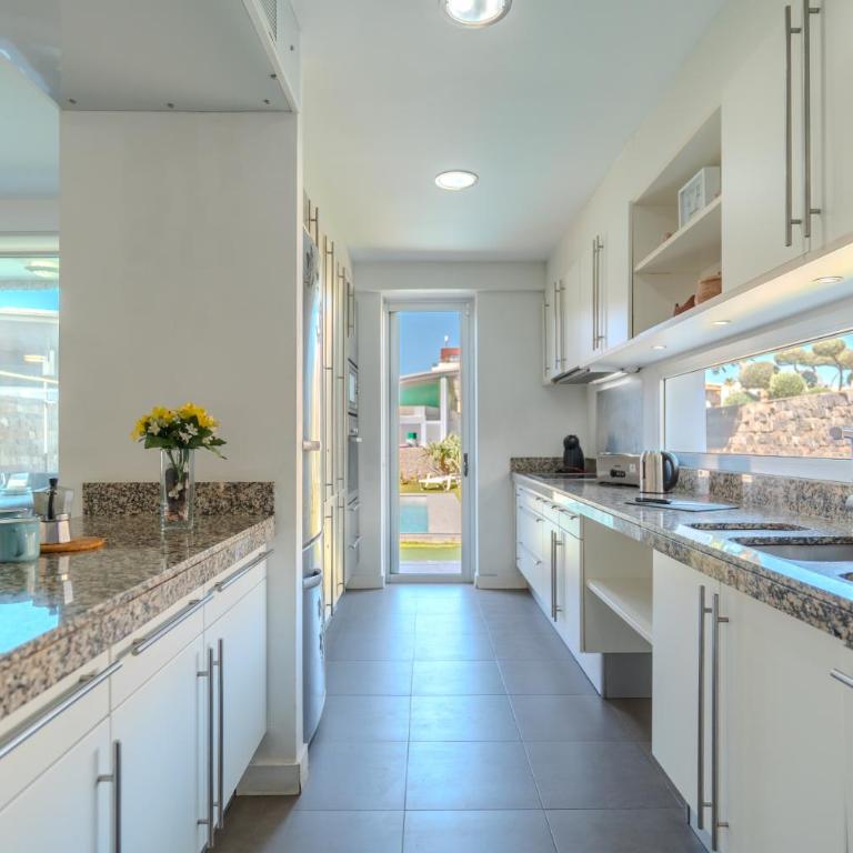 Villa Playa del Duque, Costa Adeje by Paramount Holidays - Villa - 19