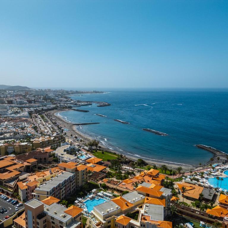 Villa Playa del Duque, Costa Adeje by Paramount Holidays - Villa - 96