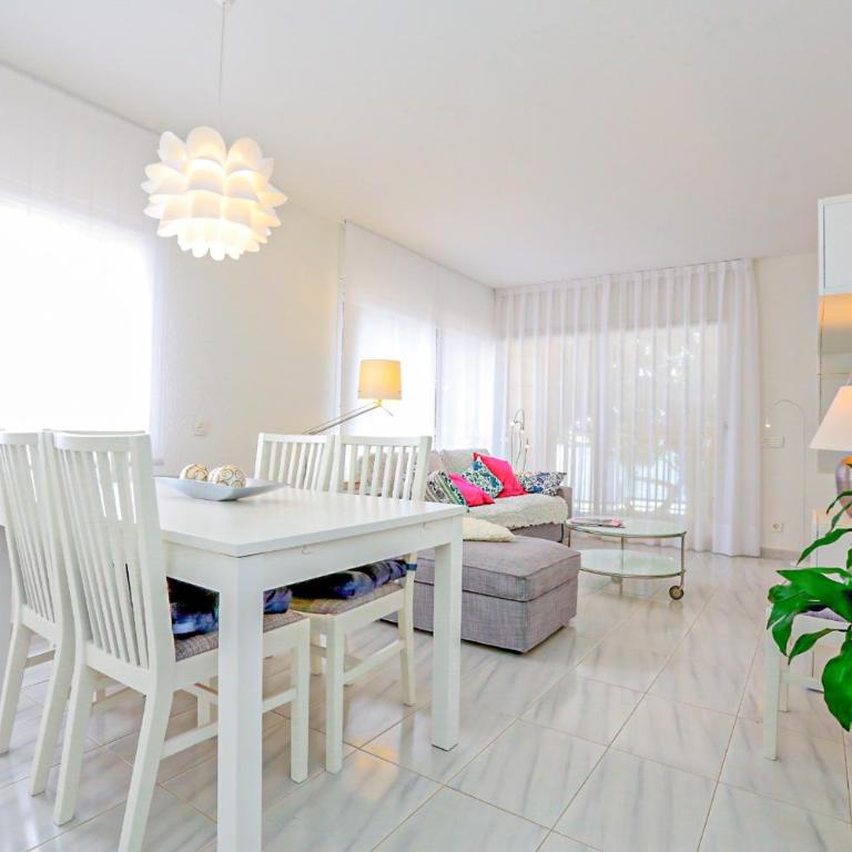 Versalles - ONLY FAMILIES - Two-Bedroom Apartment - 13