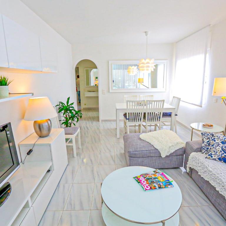 Versalles - ONLY FAMILIES - Two-Bedroom Apartment - 20