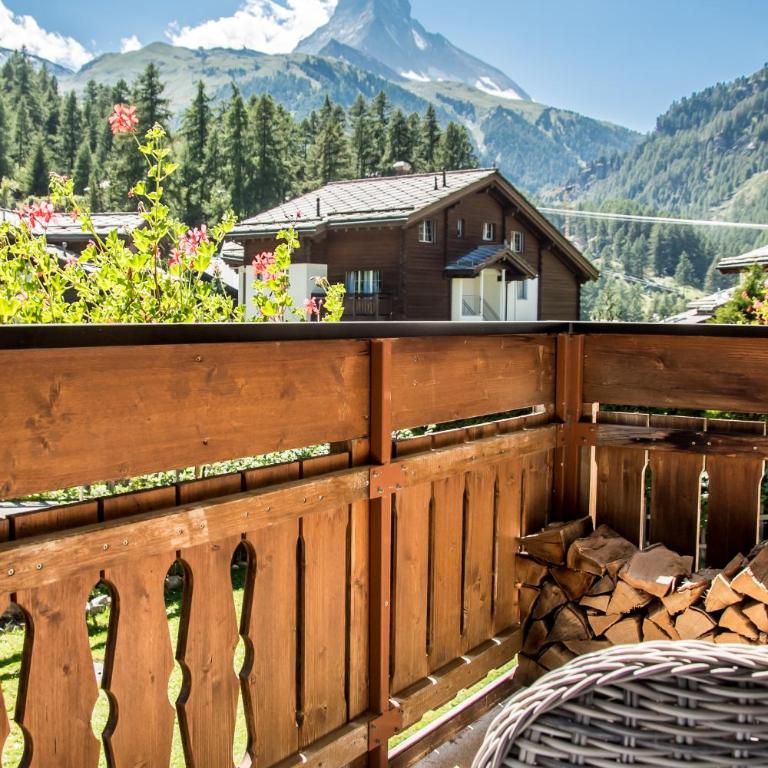 Chalet Bull Zermatt - Apartamento con vistas a las montañas - 2
